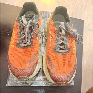 New Balance Orange Trail Running Shoes 13 EE